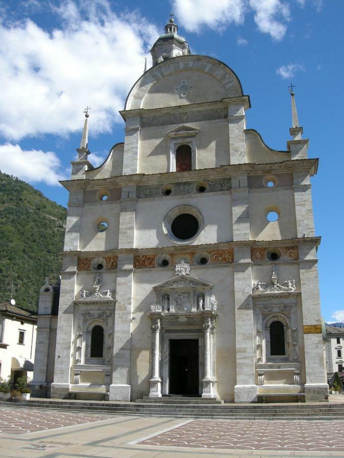 Atirano Vila Exterior foto
