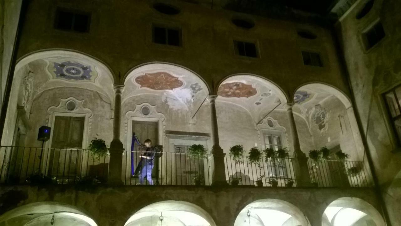 Atirano Vila Exterior foto